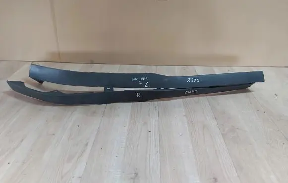 Toyota Corolla Verso E121 Front bumper lip 