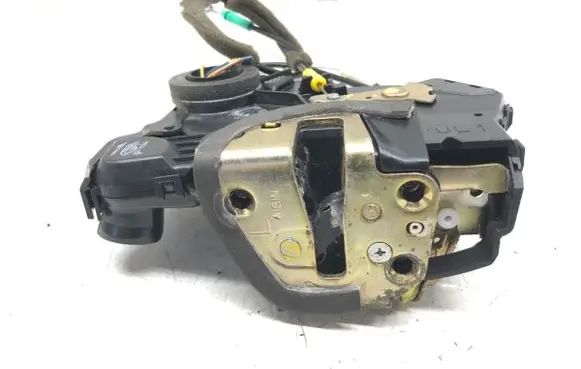 Front door lock