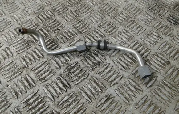 Volkswagen Polo VI Fuel line/pipe/hose 