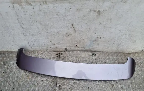 Mitsubishi Grandis Tailgate/trunk spoiler MN129304