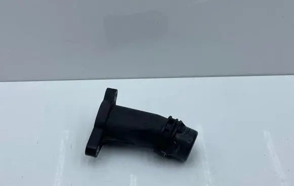 BMW 2 F46 Engine coolant pipe/hose 8511205