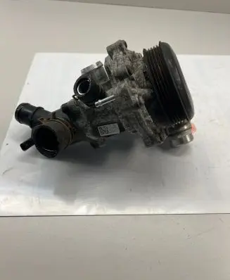 Mercedes-Benz A W176 Water pump A6512000501 ZGS007
