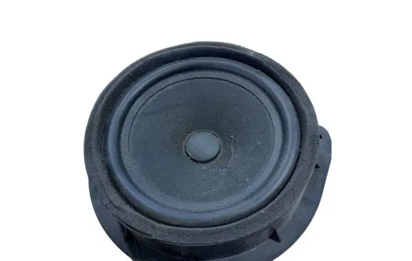 Audi Q3 F3 Rear door speaker 83A035411