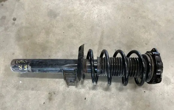 Volkswagen PASSAT B6 Front shock absorber with coil spring