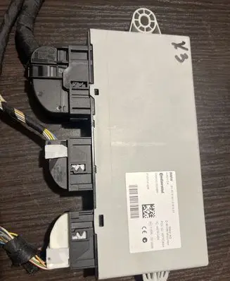 BMW X3 F25 CAS control unit/module 9301518