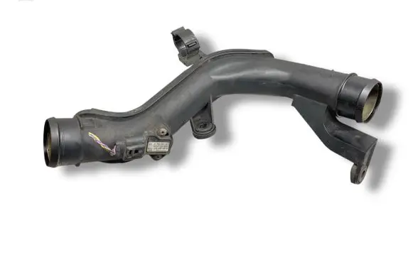 Intercooler hose/pipe