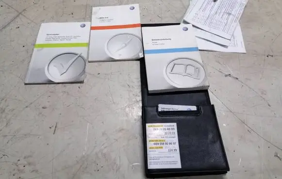 Volkswagen Sharan Owners service history hand book 
