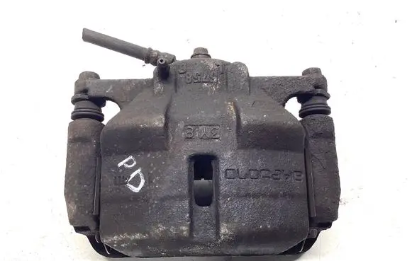 Nissan Qashqai Front brake caliper 