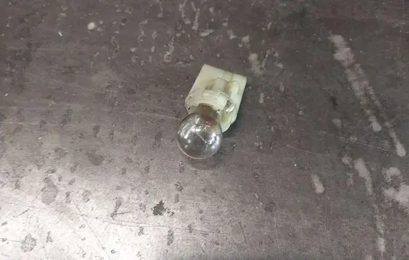 BMW 5 E39 Headlight part 133296