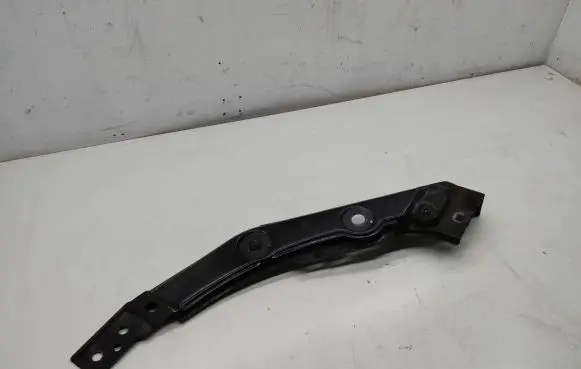 Seat Alhambra (Mk2) Radiator support slam panel bracket 7N0805931