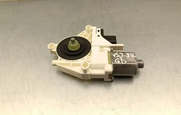 Tesla Model Y Rear door window regulator motor G59254100