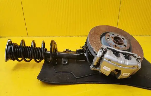 Peugeot 5008 II Front wheel hub spindle knuckle 9857728780