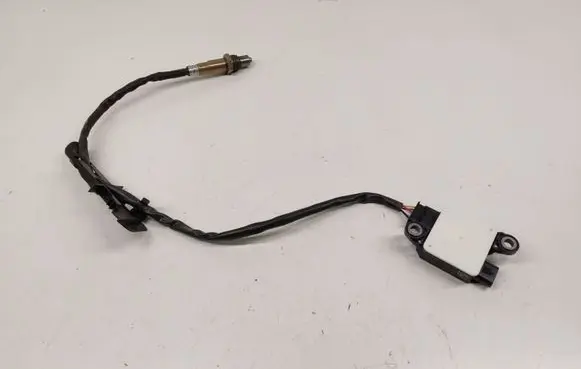 Volvo V60 Lambda probe sensor 32203033