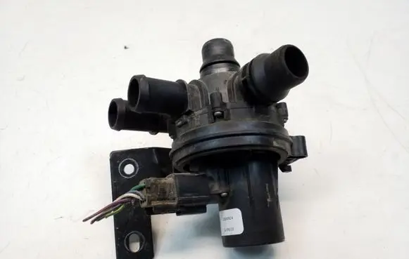 Chevrolet Volt I Electric auxiliary coolant/water pump 22830924