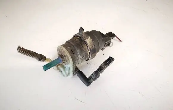 Opel Astra H Windscreen/windshield washer pump 24439254