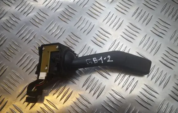 Volkswagen PASSAT B6 Indicator stalk 1K0953513E
