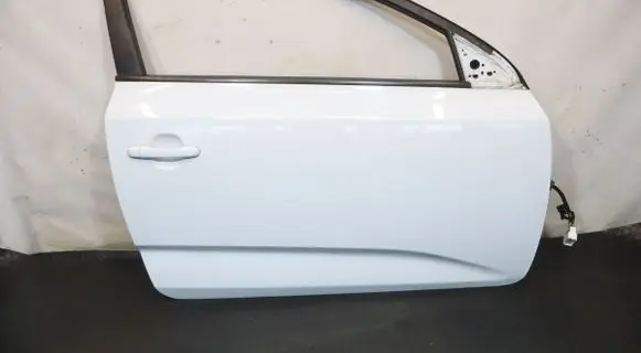 KIA Ceed Front door