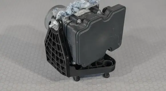 Mercedes-Benz Sprinter W907 W910 ABS Pump A9079009905 A9104310800