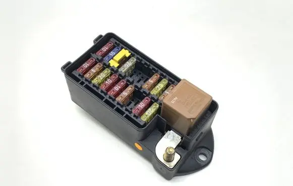 Jaguar XK8 - XKR Fuse module LJA2800BE