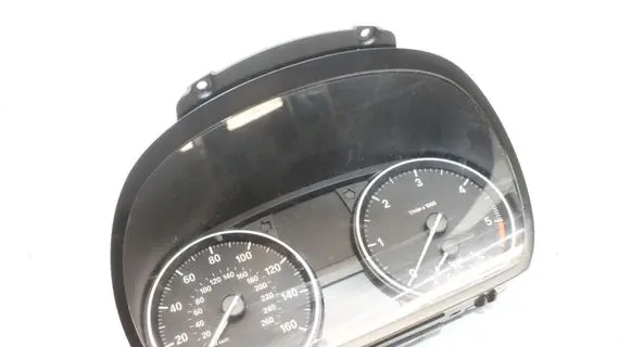 BMW 1 E81 E87 Speedometer (instrument cluster) 9187051