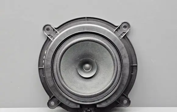 Mazda 3 III Front door speaker 576709 BHN966960