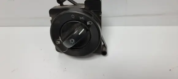 Mercedes-Benz Sprinter W906 Light switch 9065450104