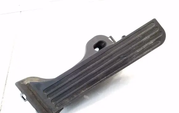 Skoda Superb B6 (3T) Accelerator throttle pedal 1K1723503AP