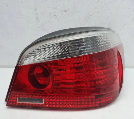 BMW 5 E60 E61 Rear/tail lights 6910768 2VP00867906 E7E79S