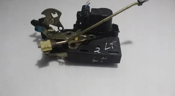 Chevrolet Kalos Rear door lock