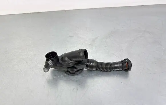 Porsche Macan (95B) Breather/breather pipe/hose 94610723077