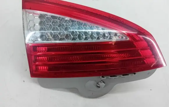 Ford Mondeo MK IV Rear/tail lights 7S71-13A603-B