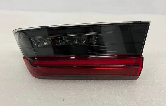 BMW 3 G20 G21 Tailgate rear/tail lights H85A3BC5803 2SD2469 27E01317432
