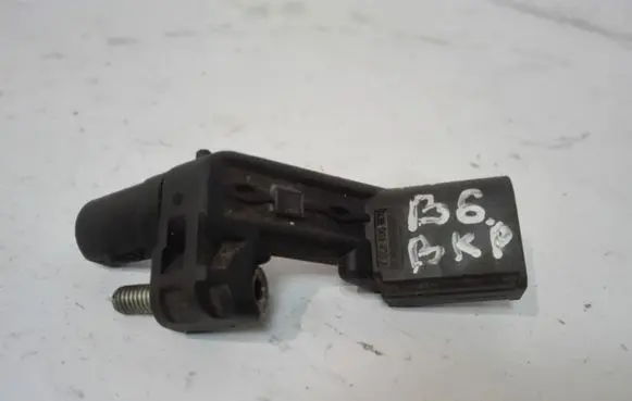 Volkswagen PASSAT B6 Crankshaft position sensor 036906433A