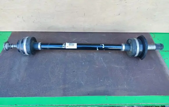 BMW 5 G30 G31 Rear driveshaft 8664629 33208664629