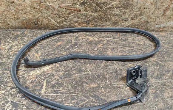 Toyota Solara Rubber seal front coupe door 67862AA050