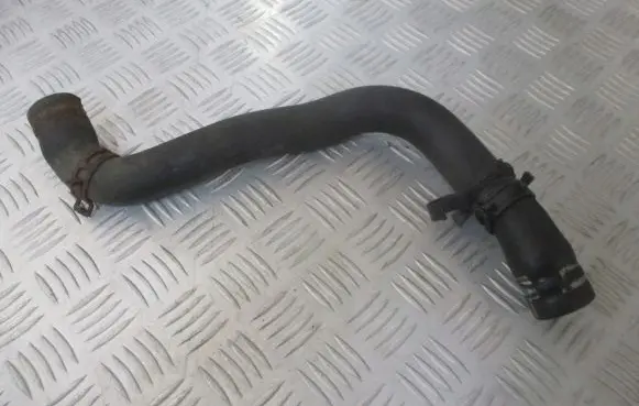 Renault Megane II Engine coolant pipe/hose 8200343478
