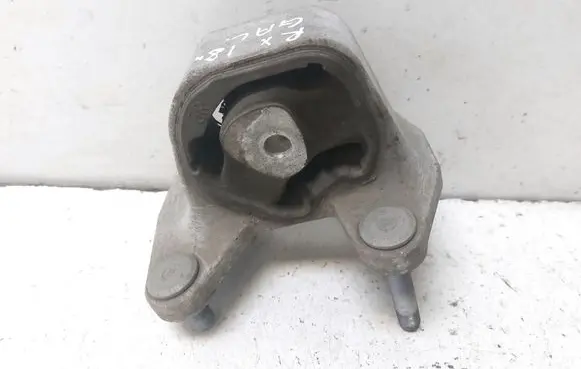 Lexus RX 450H Engine mount bracket 1237131360