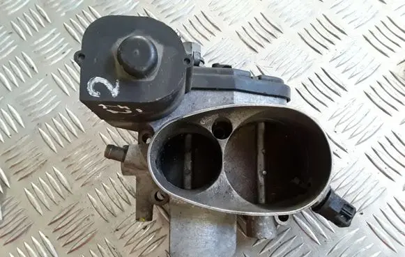 Audi A8 S8 D2 4D Throttle valve 077133063AF EIS00282677