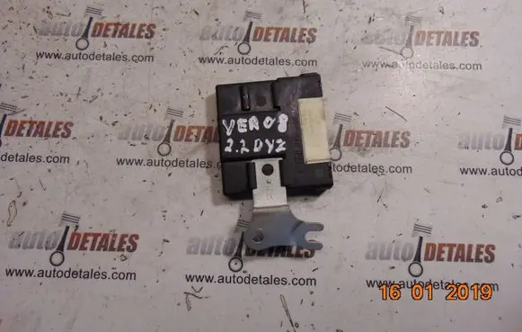 Toyota Corolla Verso AR10 Immobilizer control unit/module 89780-0F010