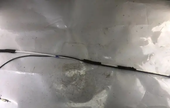 Mitsubishi Pajero Pinin Radio antenna 