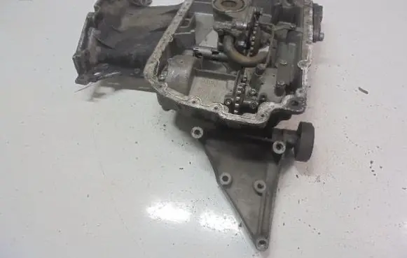 Audi A6 Allroad C5 Oil pump 059103337