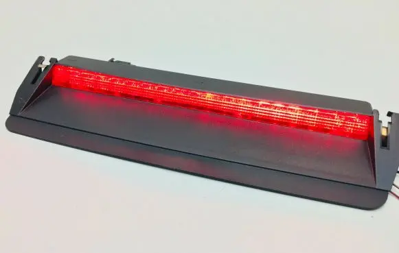 Volkswagen PASSAT B6 Third/center stoplight 3C5945097B