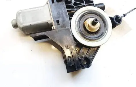 Volvo XC70 Rear door window regulator motor 966265 966265102110920