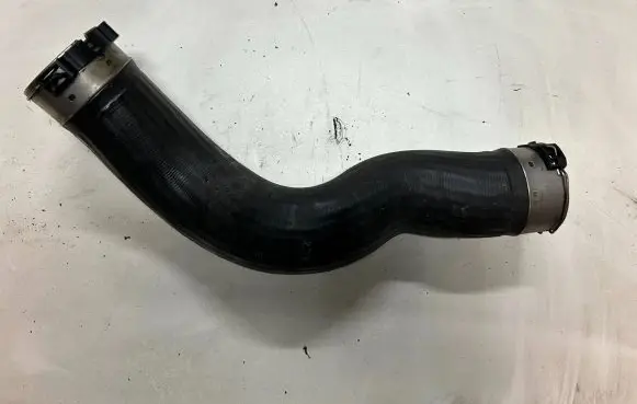 BMW 4 F36 Gran coupe Intercooler hose/pipe 8513851