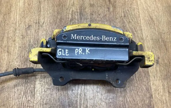 Mercedes-Benz GLE (W166 - C292) Front brake caliper A1664210581