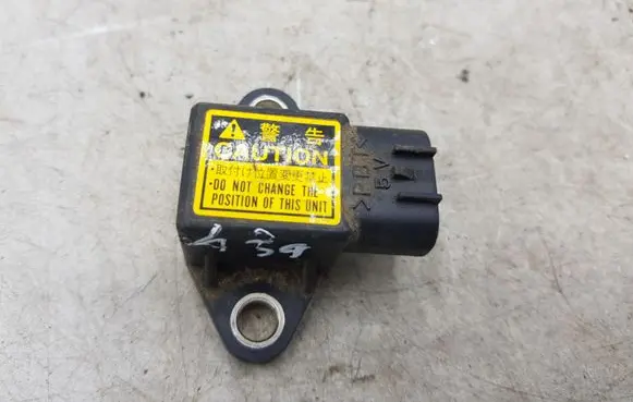 Toyota Land Cruiser (HDJ90) ESP acceleration yaw rate sensor 8944160020 4991000530