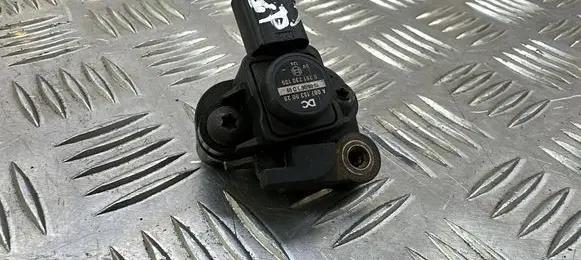 Mercedes-Benz E W212 Air pressure sensor A0071530028 026123016