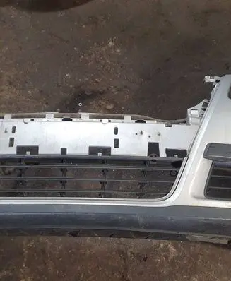 Volkswagen PASSAT B6 Front bumper 3C0807221