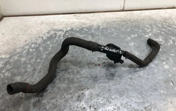 Volkswagen Touran I Engine coolant pipe/hose 038121132GBILI 038121132G 1K0121157BJ