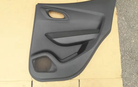 Renault Kadjar Rear door card panel trim 829A07212R 156088701